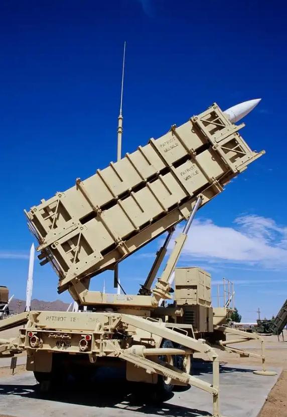 特朗普发愁了，售台这批110亿美元的武器可能完不成了。运输都成问题了。中