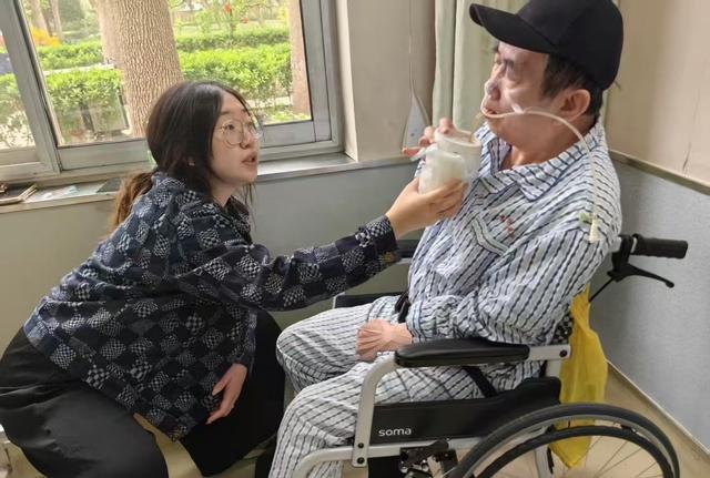 丫头大山没有了，以后的路自己走。