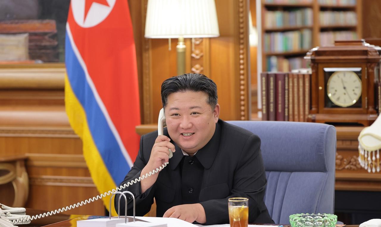 李在明外交走钢丝：亲笔信飞北京，硬话怼华盛顿，韩国在中美夹缝中求生存