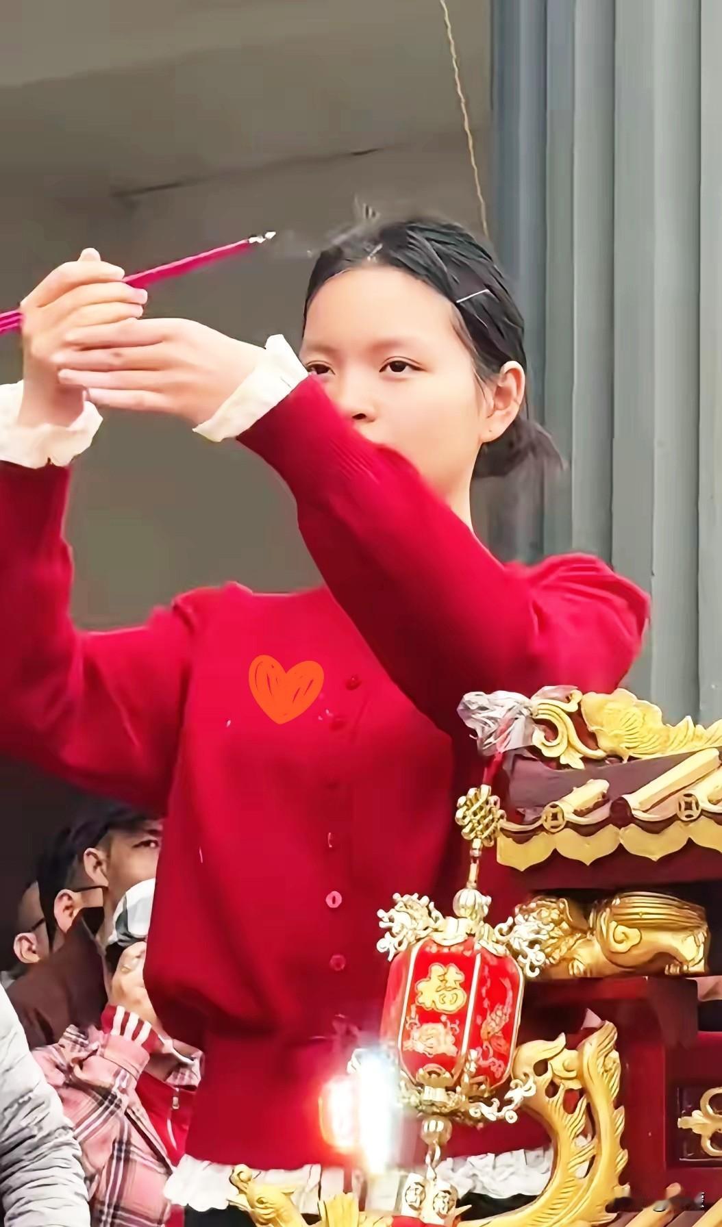 这脸打得真是啪啪响！有些人真以为有钱有势，就能在妈祖眼皮子底下搞小动作？