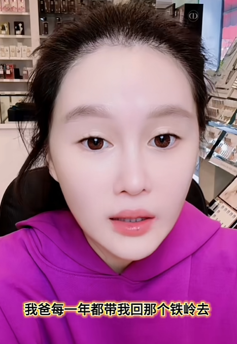 赵本山的女儿球球自曝：“从很小的时候开始，爸爸每年都会带我们回铁岭，并告诉我们，