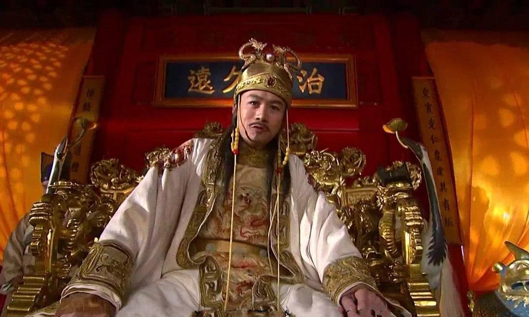 【琅河财经】1585年，西班牙驻菲律宾总督桑德在给国王腓力二世的密信中绝望写道：