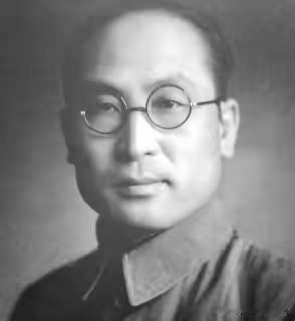 比李克农还神秘的特工是谁？周恩来单线联系，他的情报让斯大林提前备战。1941