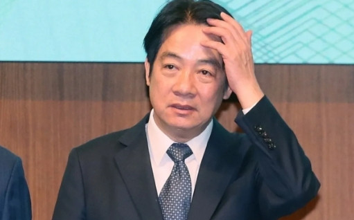岛内公开跟我们唱对台戏了！在我们王毅外长在澜湄合作外长会议后表示：《开罗宣言》、