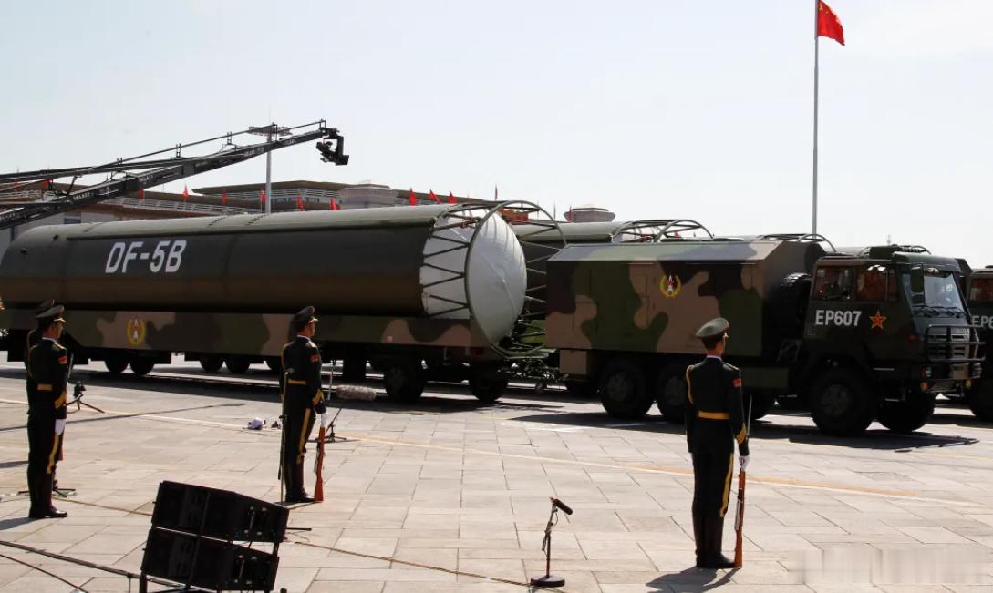 外媒：核弹头突破600枚，导弹井超300个，中国核武库扩张有多快？2026年7月