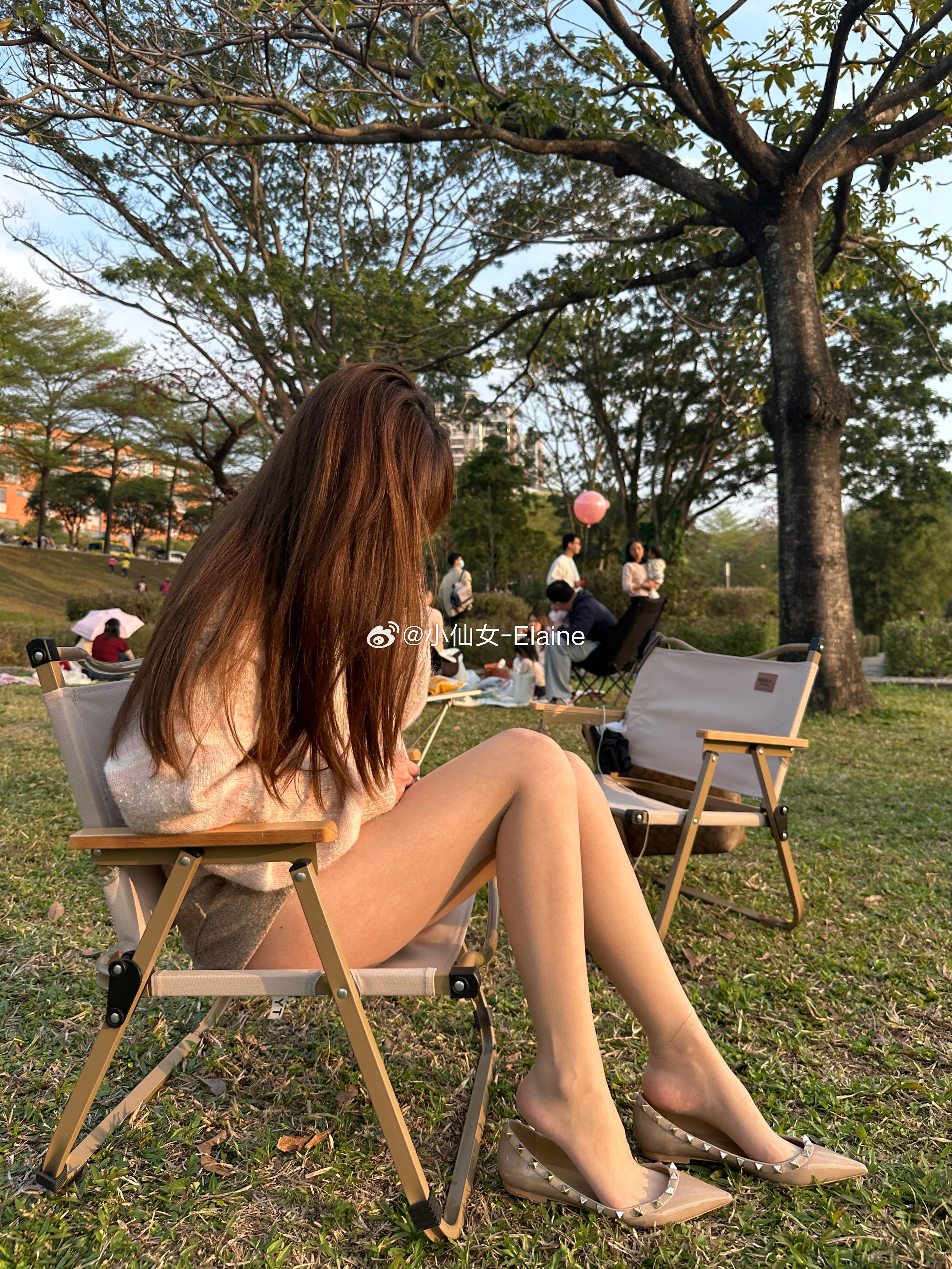 OOTD浅浅露营一下涞觅润丝今天穿什么时尚穿搭