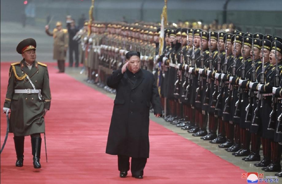 朝鲜出兵援助俄罗斯换来了什么？在平壤库尔斯克作战纪念馆内，三面巨大的烈士幕