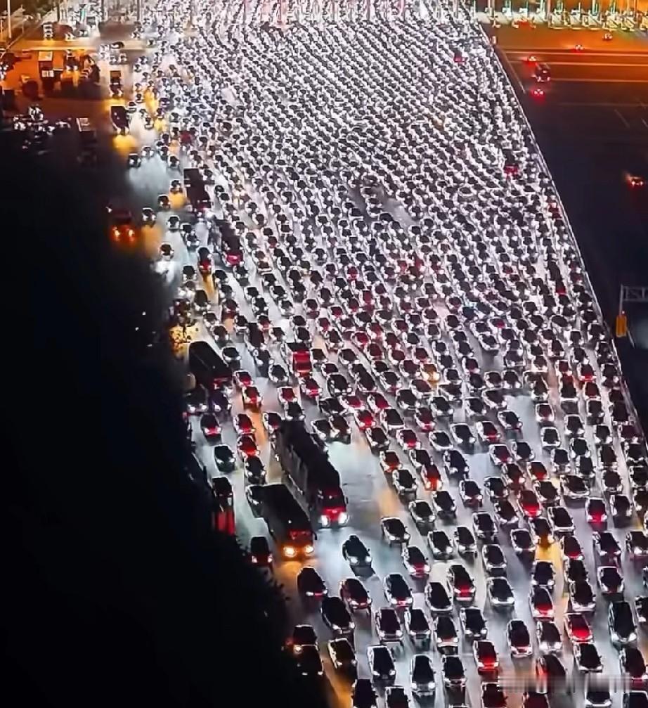 中西部产业转移并没有实质性改变，江浙沪闽粵还是吸纳大量打工群体中国老话说三六九