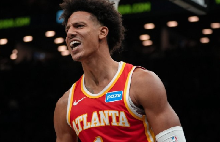 米切尔42分又白打了！骑士最后一分钟崩盘，老鹰连中2记三分终结悬念，崩盘魔咒何时休？