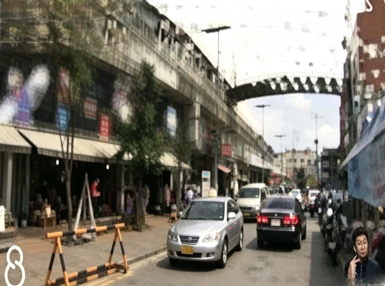中国退伍军人在韩国美军基地附近开超市，和韩国士兵交朋友！韩媒：一位60多岁男