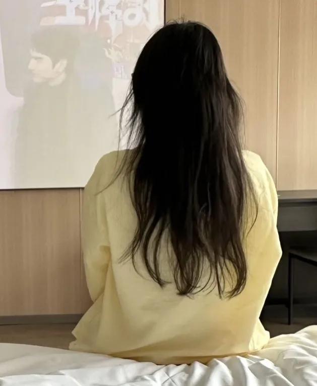 陕西西安，女子和男子网上认识不到一个月，两人相约去酒店开房，谁料，见面后男子的容