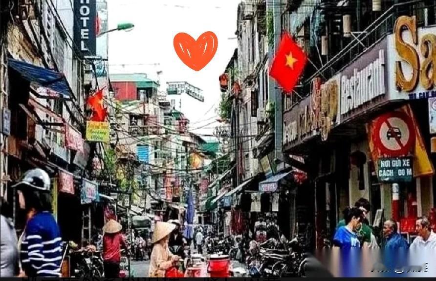 一个越南华人讲的话，今天突然把我给干沉默了。他说，中美对抗，中国要是输了，黄种