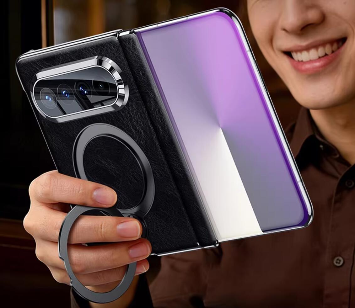 【华为PuraXMax曝光】近日，有数码博主暗示，华为新一代阔折叠屏可能被命