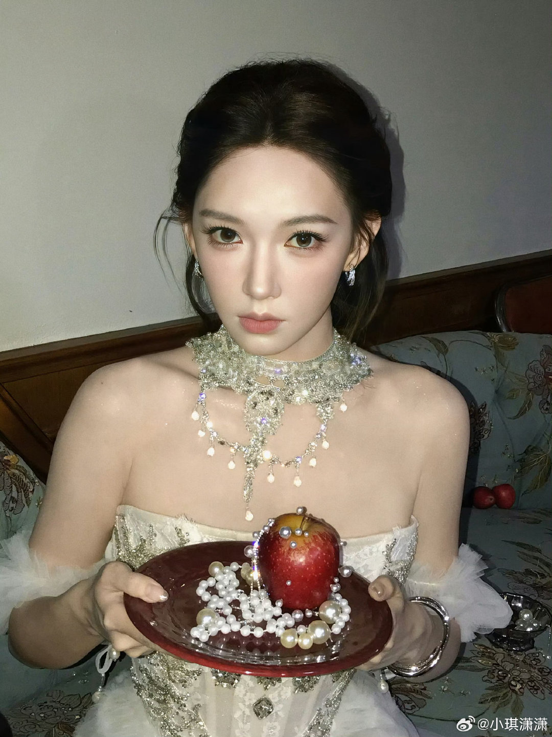 #程潇##程潇黑天鹅少女#天气预报说明天有雨我听成了明天有你​