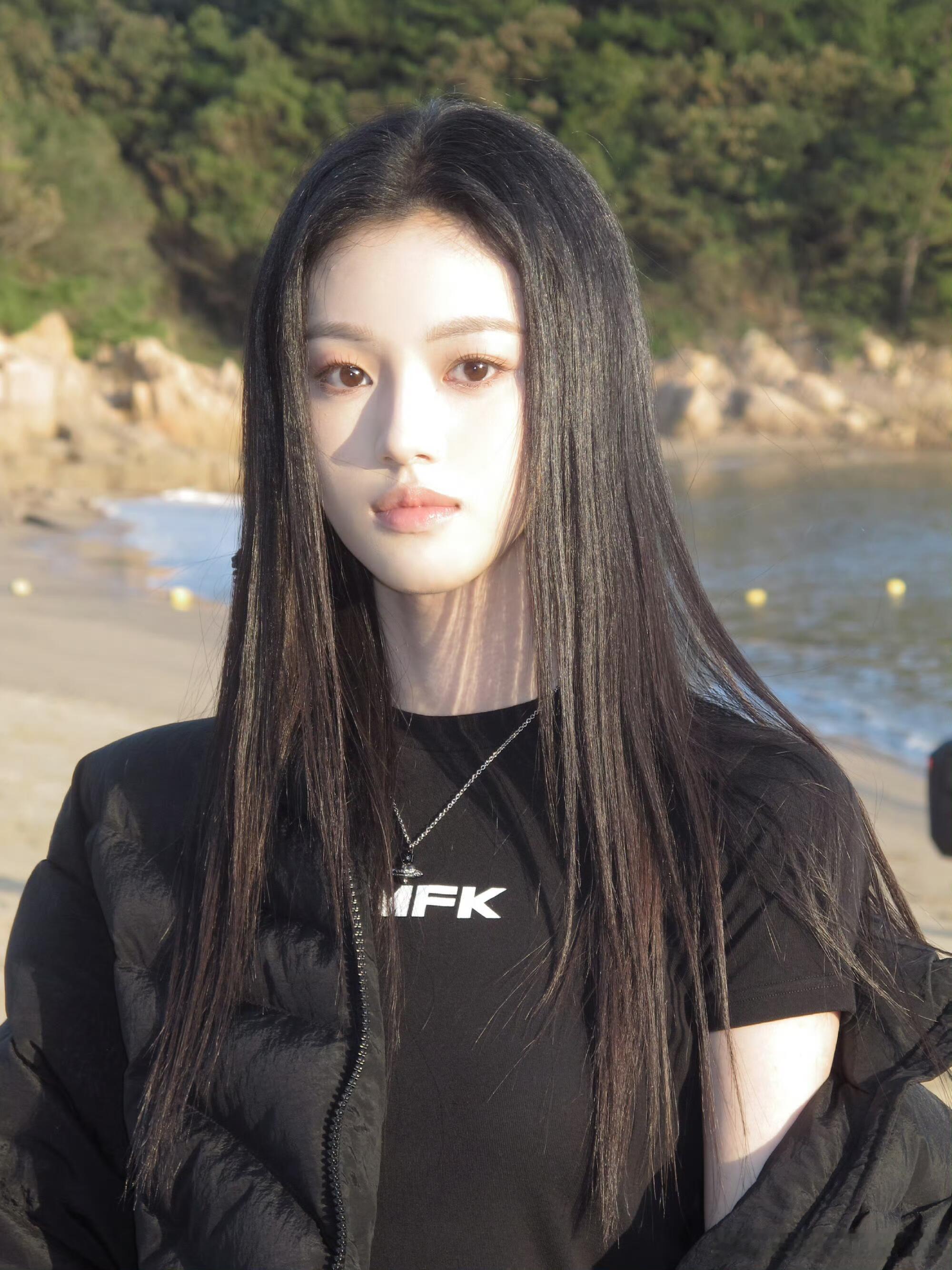 发现了沈羽洁几张个人觉得很好看的图片