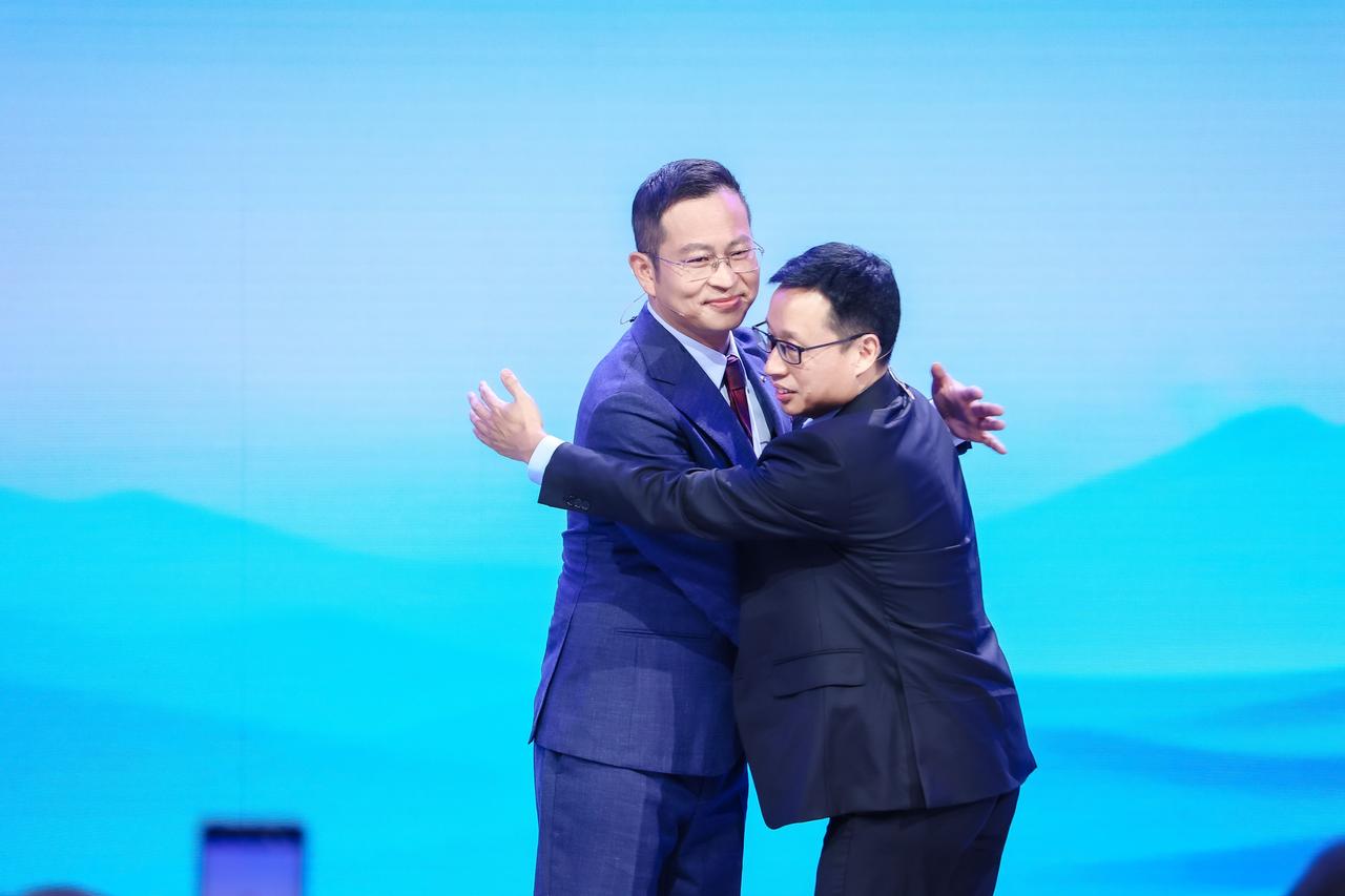 走进广汽展馆，你看到的或许是一辆辆新车，但广汽想讲述的，是一个关于未来出行的宏大