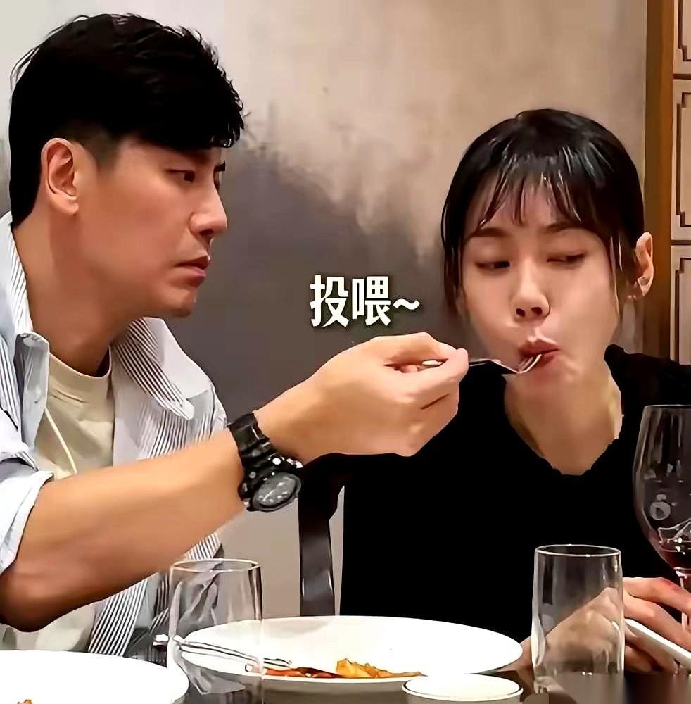 秋瓷炫这笔“投资”，真是让人捏一把汗。当年，她拎着自己全部的人脉和资源，远嫁一