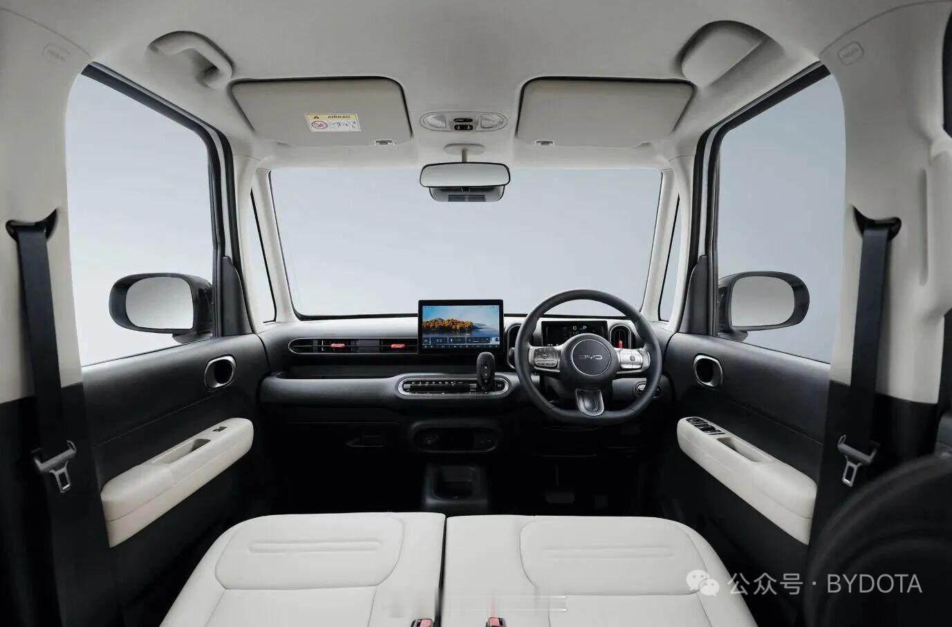 比亚迪首款K-CarRACCO内饰细节公布，这是真把日本人当日本人整了。内饰细