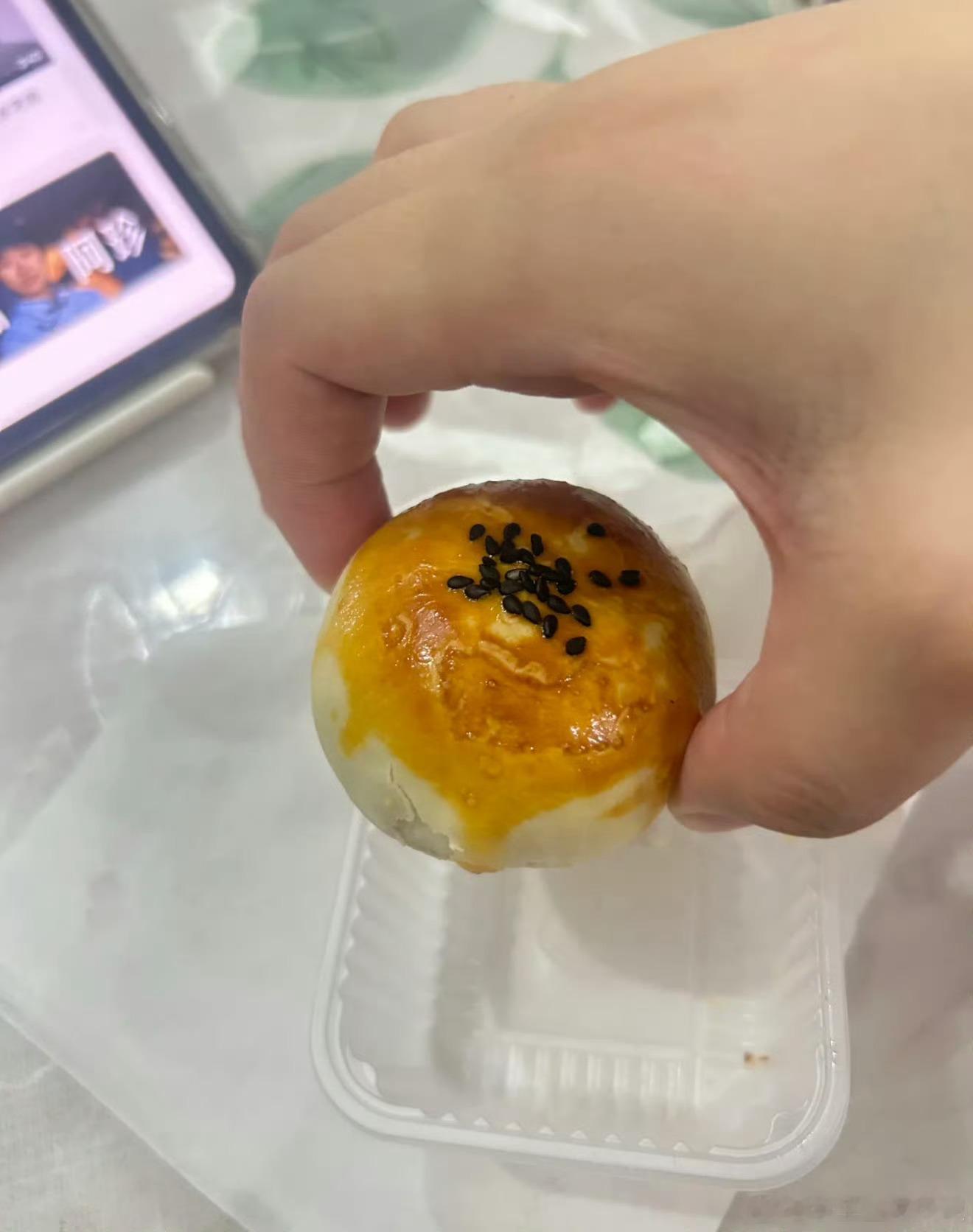 不知道为什么妈妈在外面总被人嘲笑