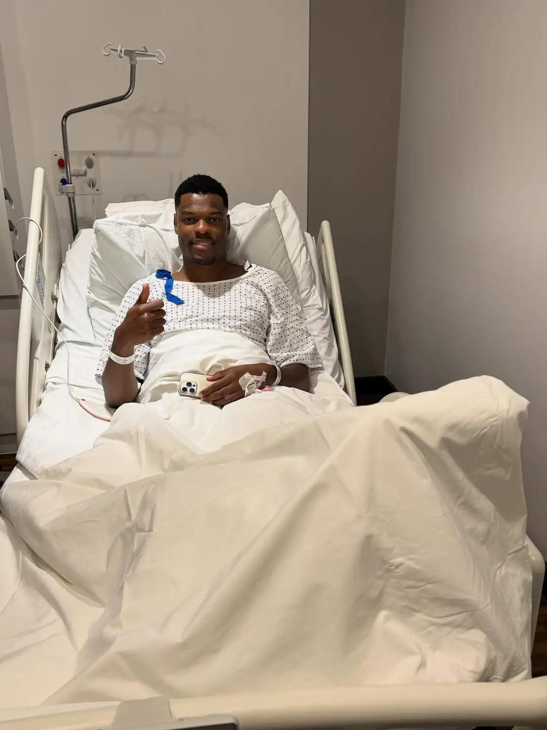 【欧冠赛场不敌强队，原来是少了悍将邓弗里斯】对阵那不勒斯，劳塔罗就是为了给邓弗里