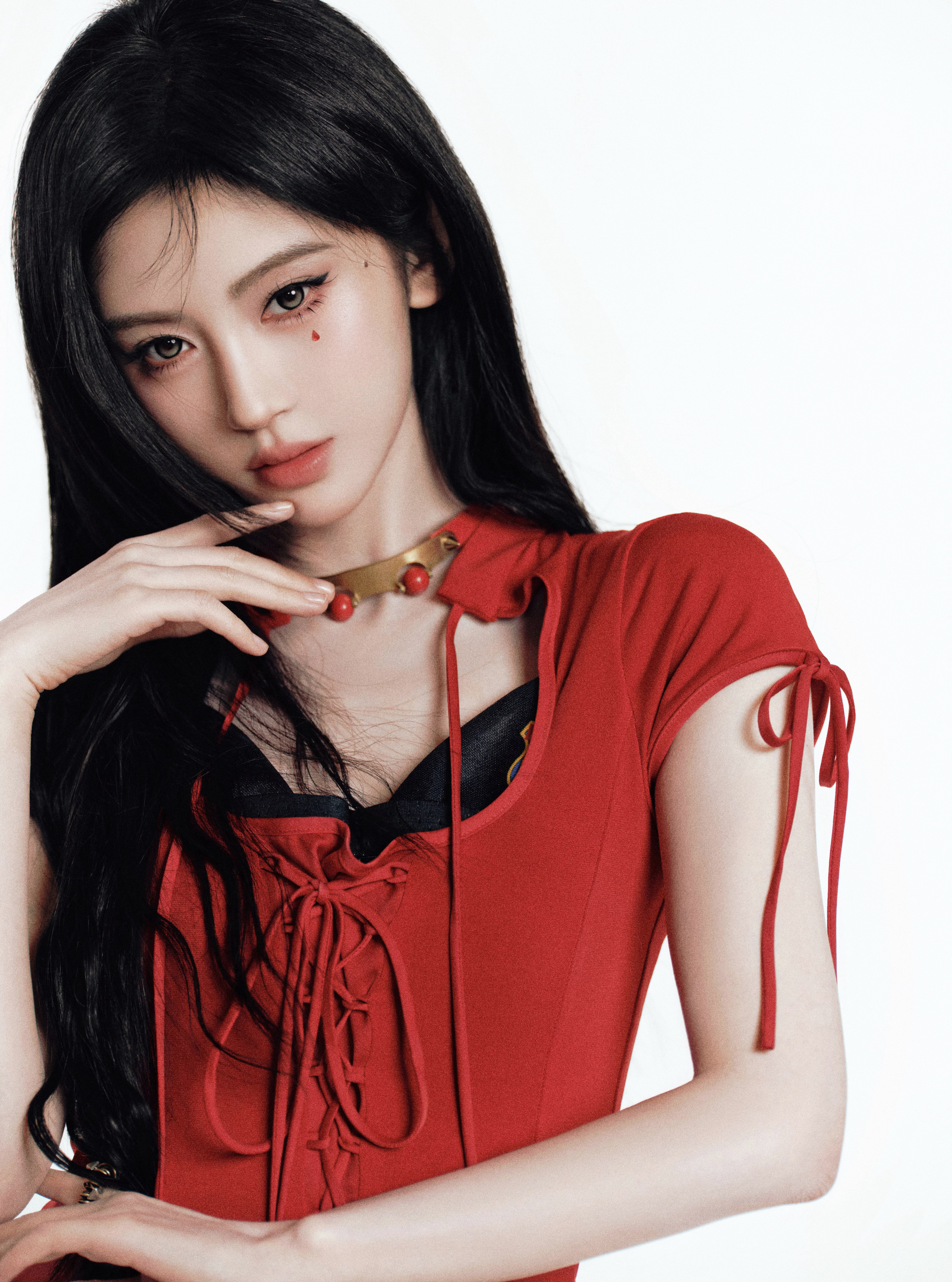 鞠婧祎红运辣妹营业，马年大吉，新年到位！