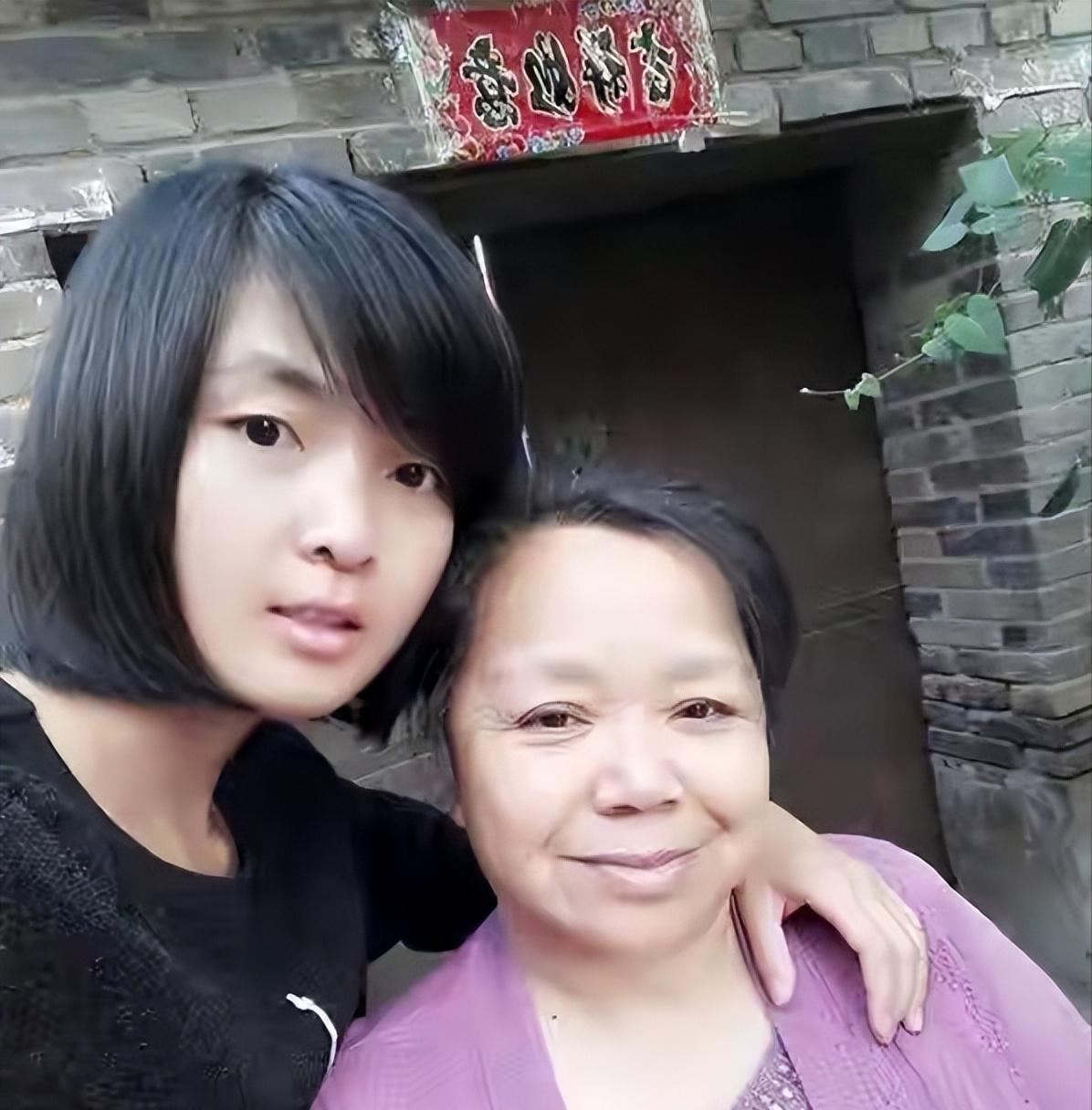 1996年，山西1女孩，5岁时父亲车祸去世，母亲无力抚养5个孩子，含泪把她送人，