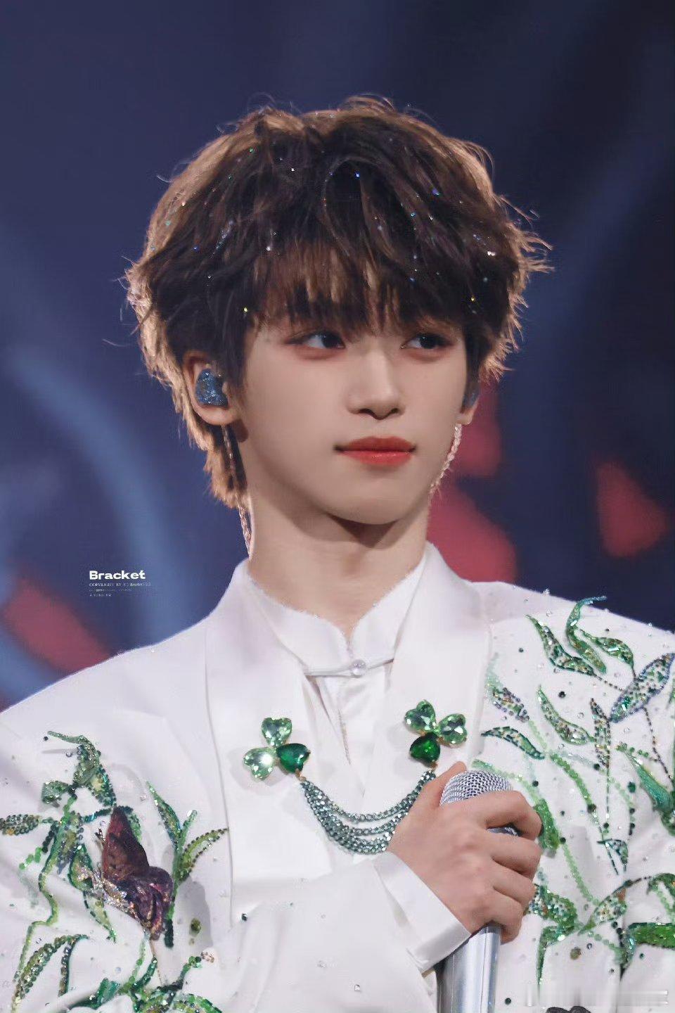 梓渝新中式穿搭这套简直了好萌好可爱的梓渝