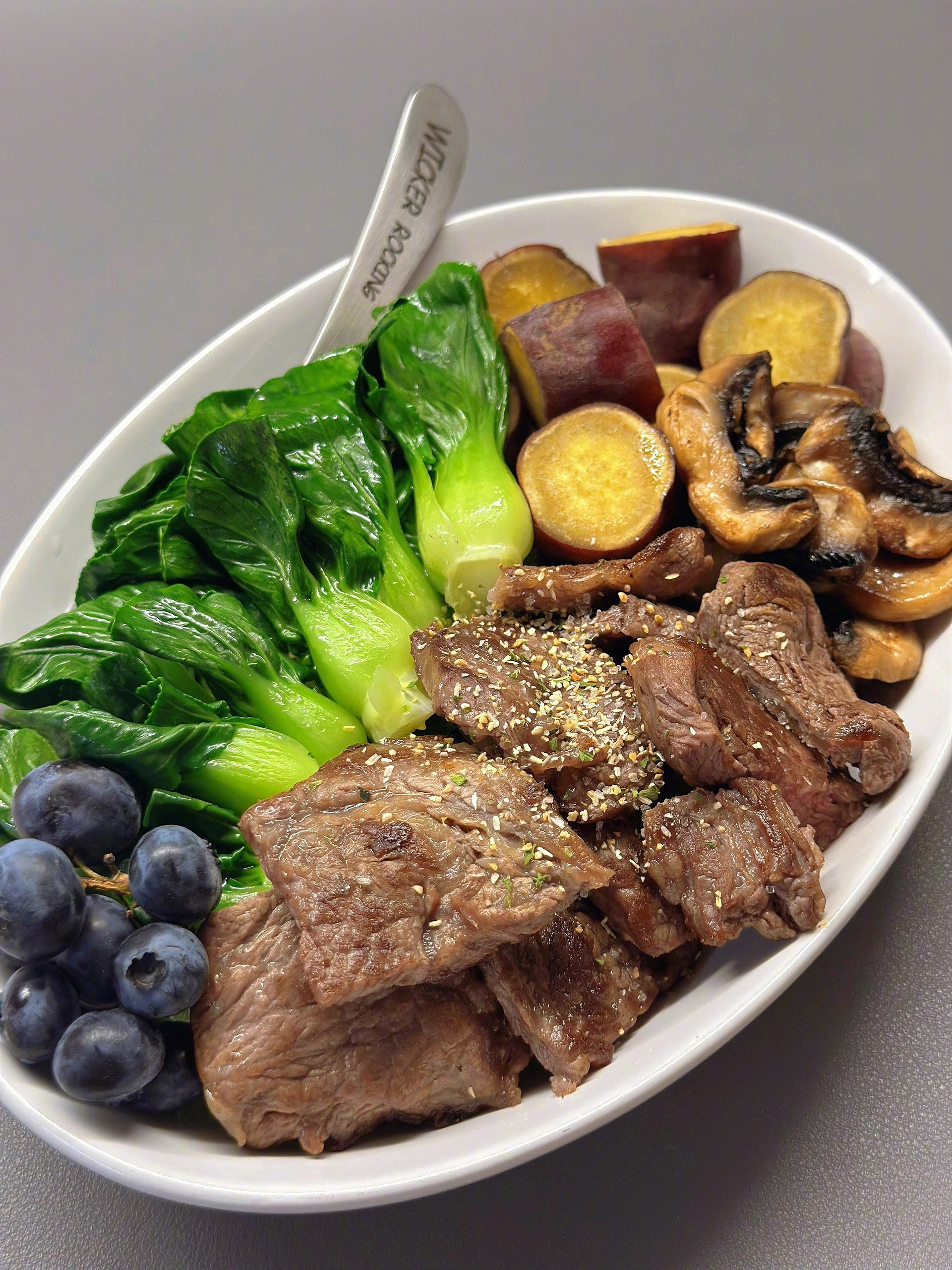 减脂餐万能搭配:碳水+蛋白质+膳食纤维​​​