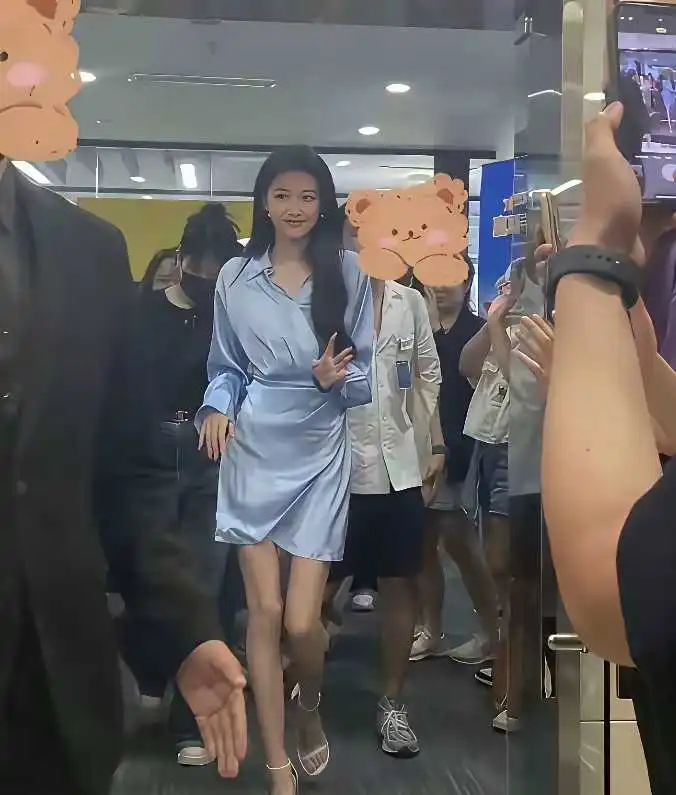 我敢打赌，很多男人不会介意她离过婚！