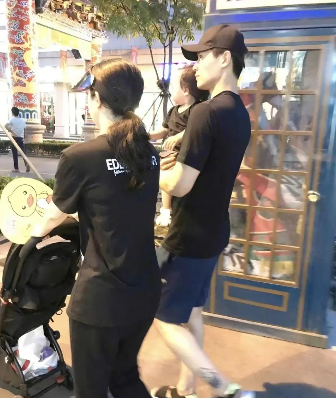 高云翔参加节目时曾说过，想和老婆董璇以后一起生3个孩子，就生女儿小酒窝一个孩子有