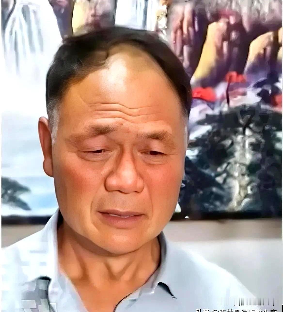 我特意查了一下张伟，原来他优秀是有原因的！老爷子回忆当年教育孩子时特别感慨：