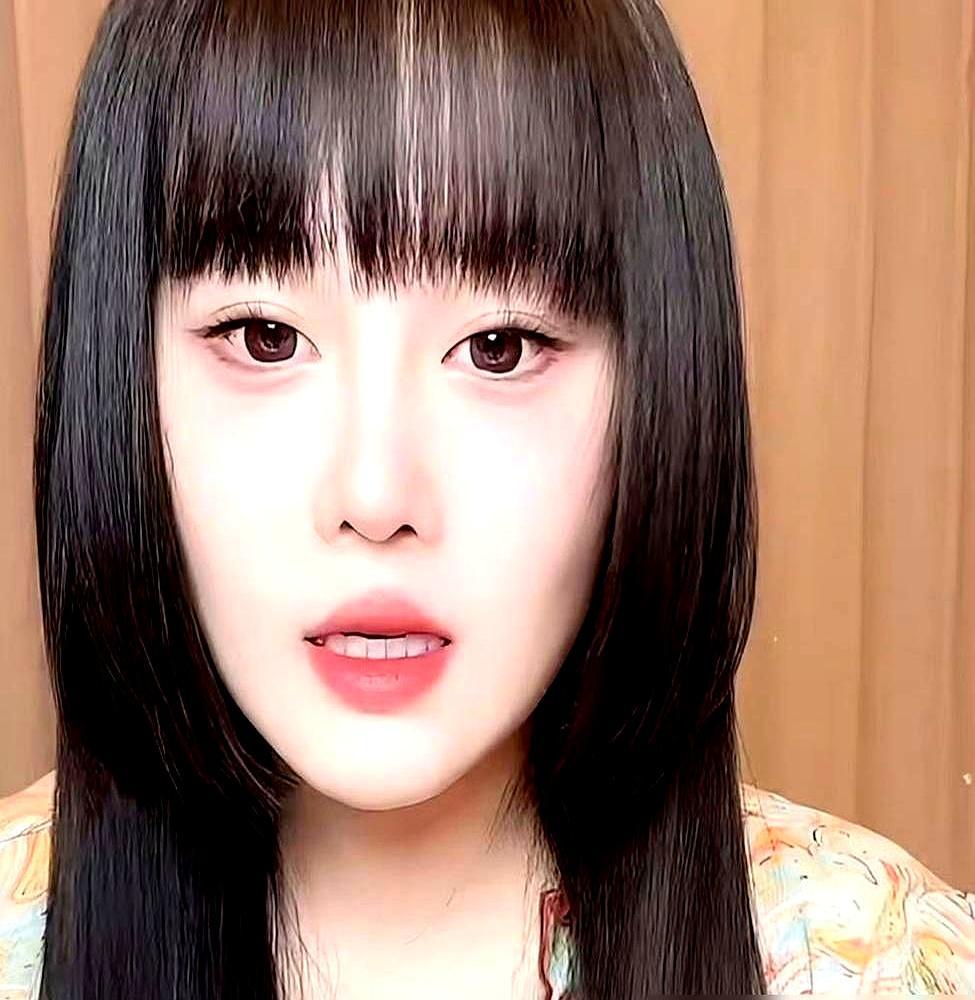 赵本山给大女儿的300万嫁妆，17年了，一分没动。外面都传她过得惨，说赵本