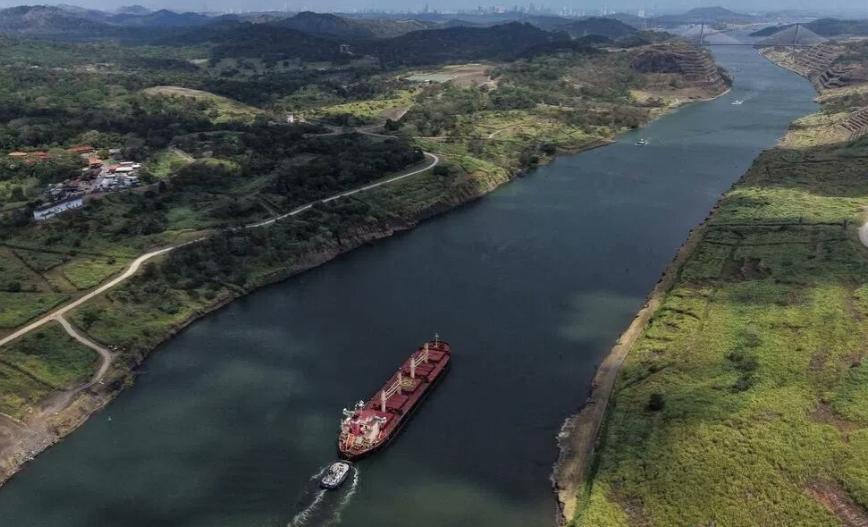 联合早报今天报道：“美国国务卿鲁比奥指责，中国在巴拿马废除香港长和集团旗下巴拿马