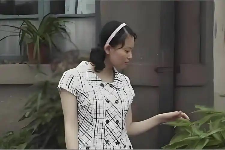 《父母爱情》：被所有人嫌弃的白红梅，才是整部剧最清醒的聪明人当年看《父母爱情