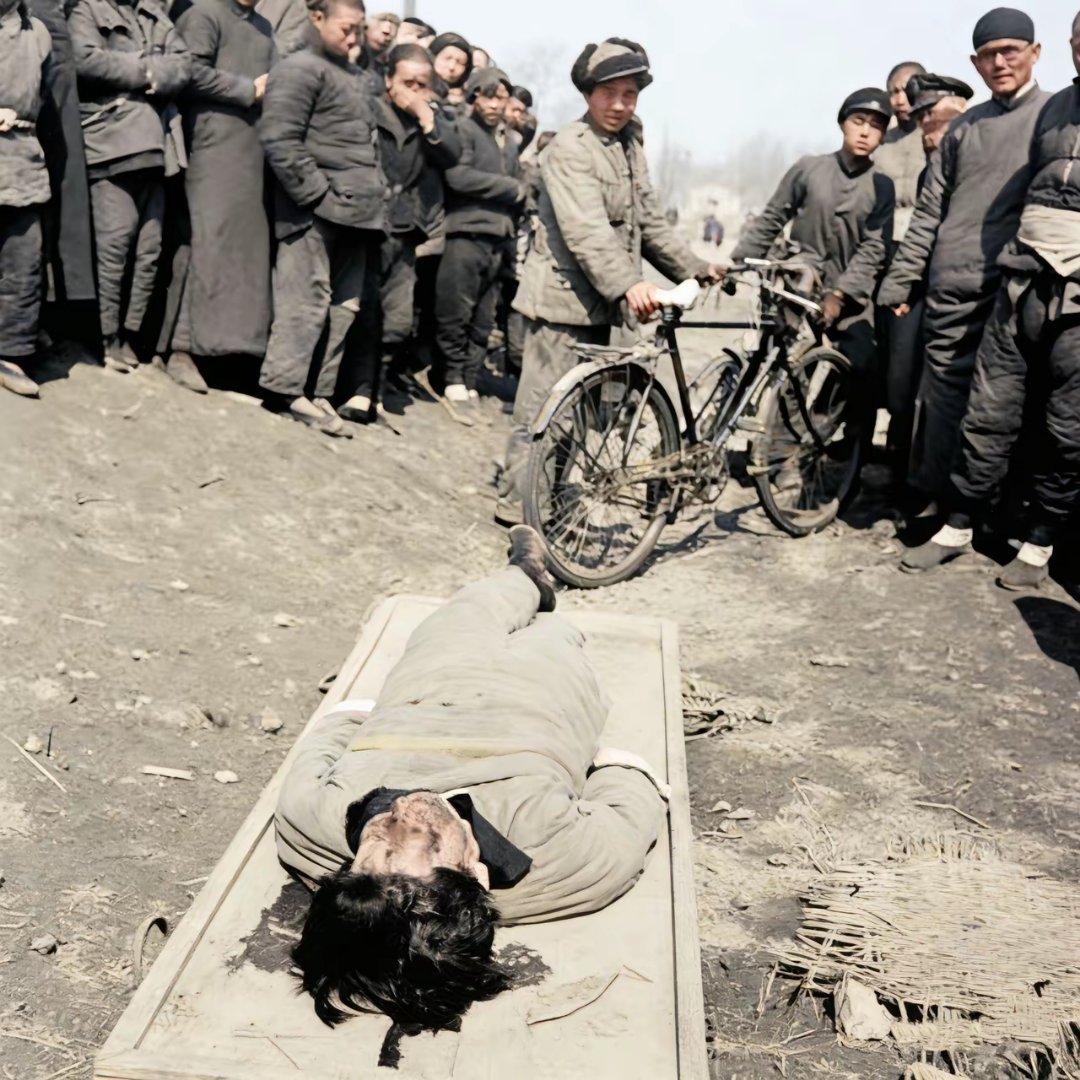 1948年3月25日，北平天桥，金碧辉（川岛芳子）金碧辉被执行枪决。历史