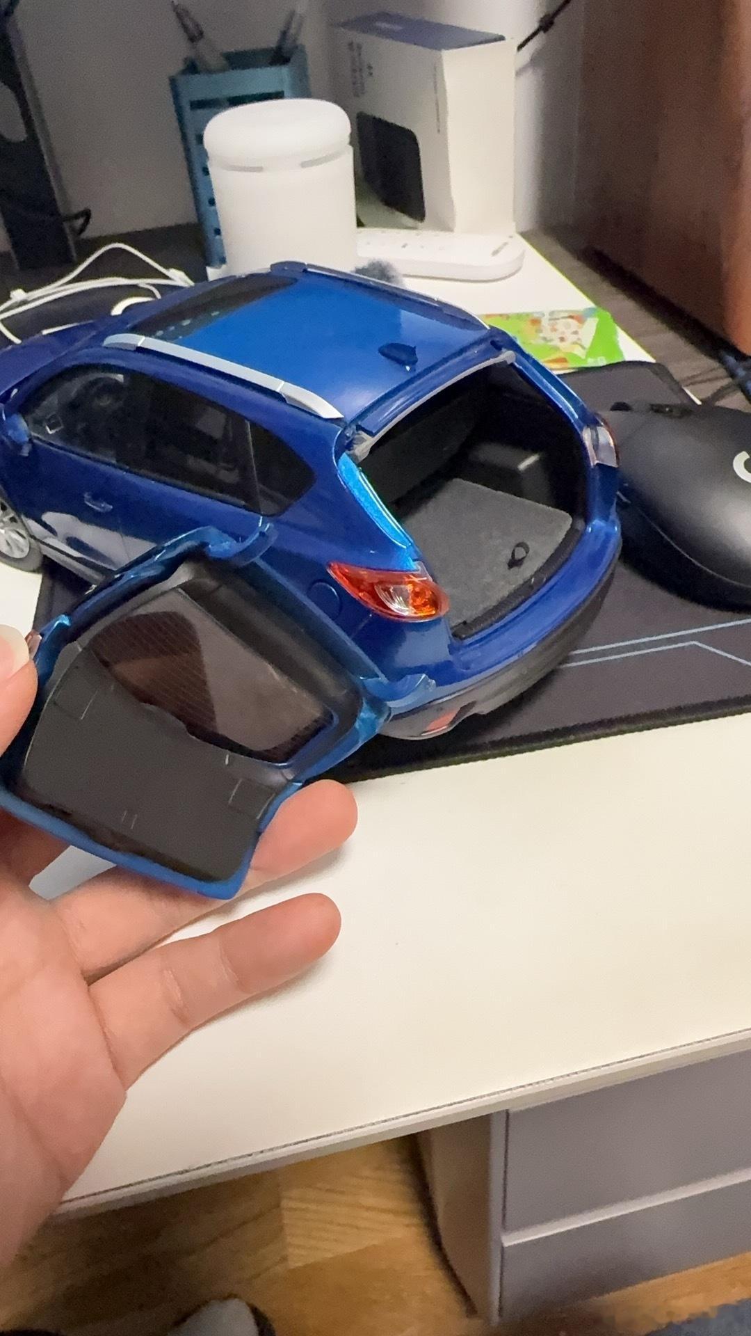 气炸了！老爷子拿来给老二玩了，喜提全损！后门断了，雨刷断了、排气断了还给我扔了…