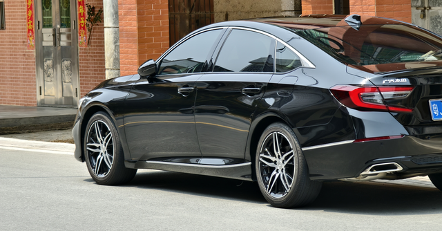 10.5代雅阁纯油版油耗小部分市区＋大部分县道表现，最近想着换车了，想换新能源