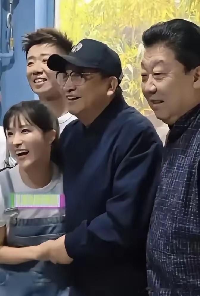 郑健骂郭德纲20年“没底线”，拜把子兄弟干的事更离谱郑健总说郭德纲的相声“