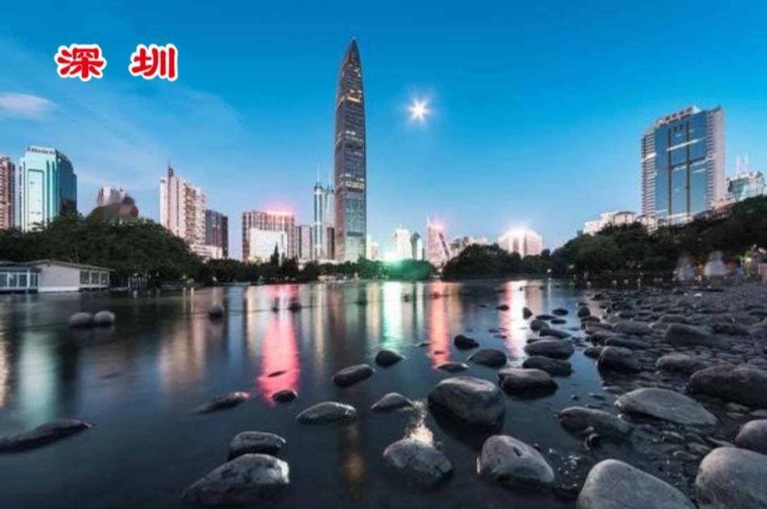 我们是在生活，还是在活着？曾几何时，有个来自改革开放前沿的深圳朋友对我们说：“