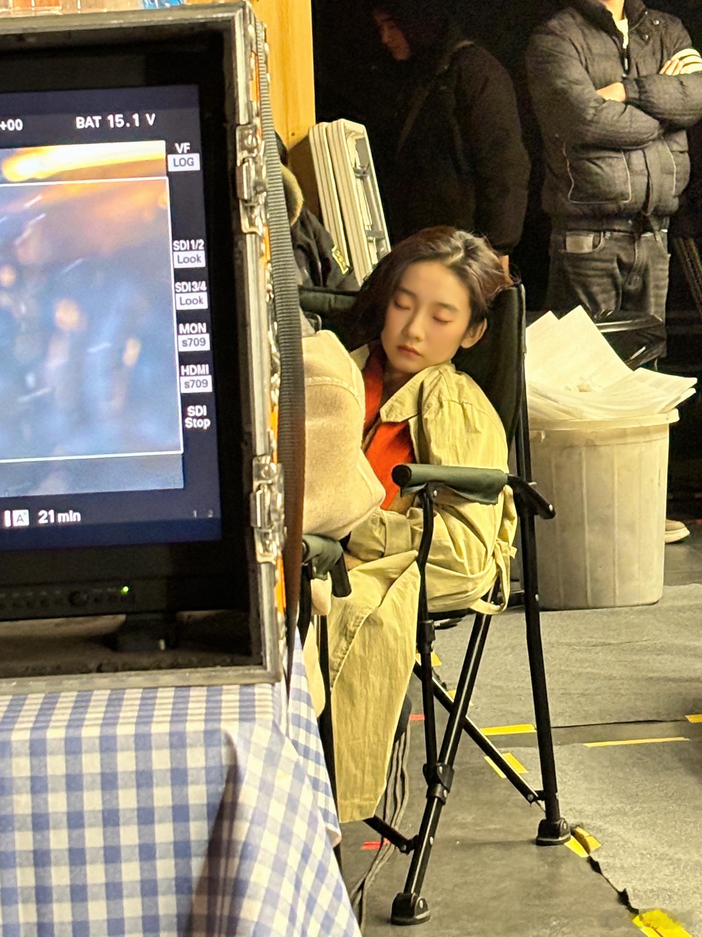 张艺凡tq品牌代言人张艺凡寐魔