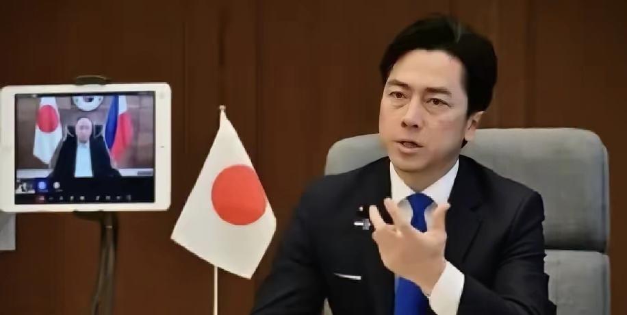 菲律宾不站队中日，算盘打得明明白白谁能想到，一向对华强硬的菲律宾这次在中日