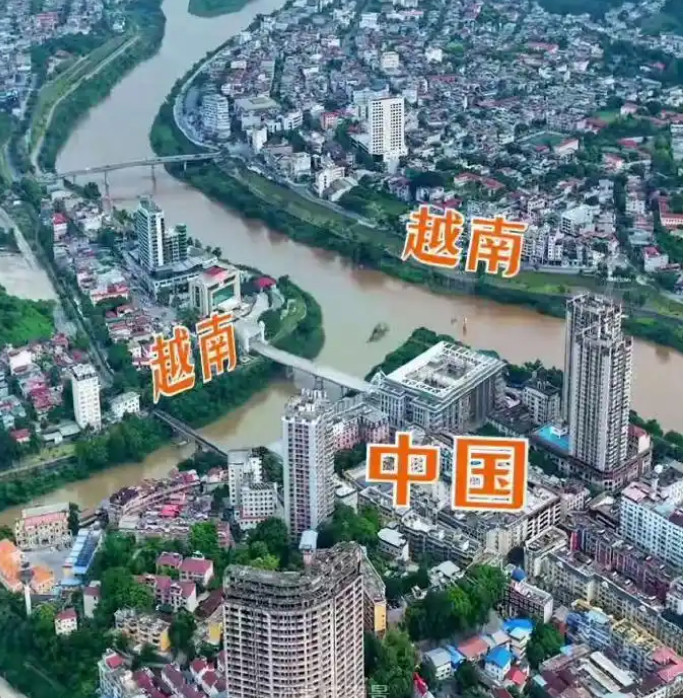 越南这样下去是要出事的！越南近年来一系列操作令人瞩目：不仅在持续精简政府机构、