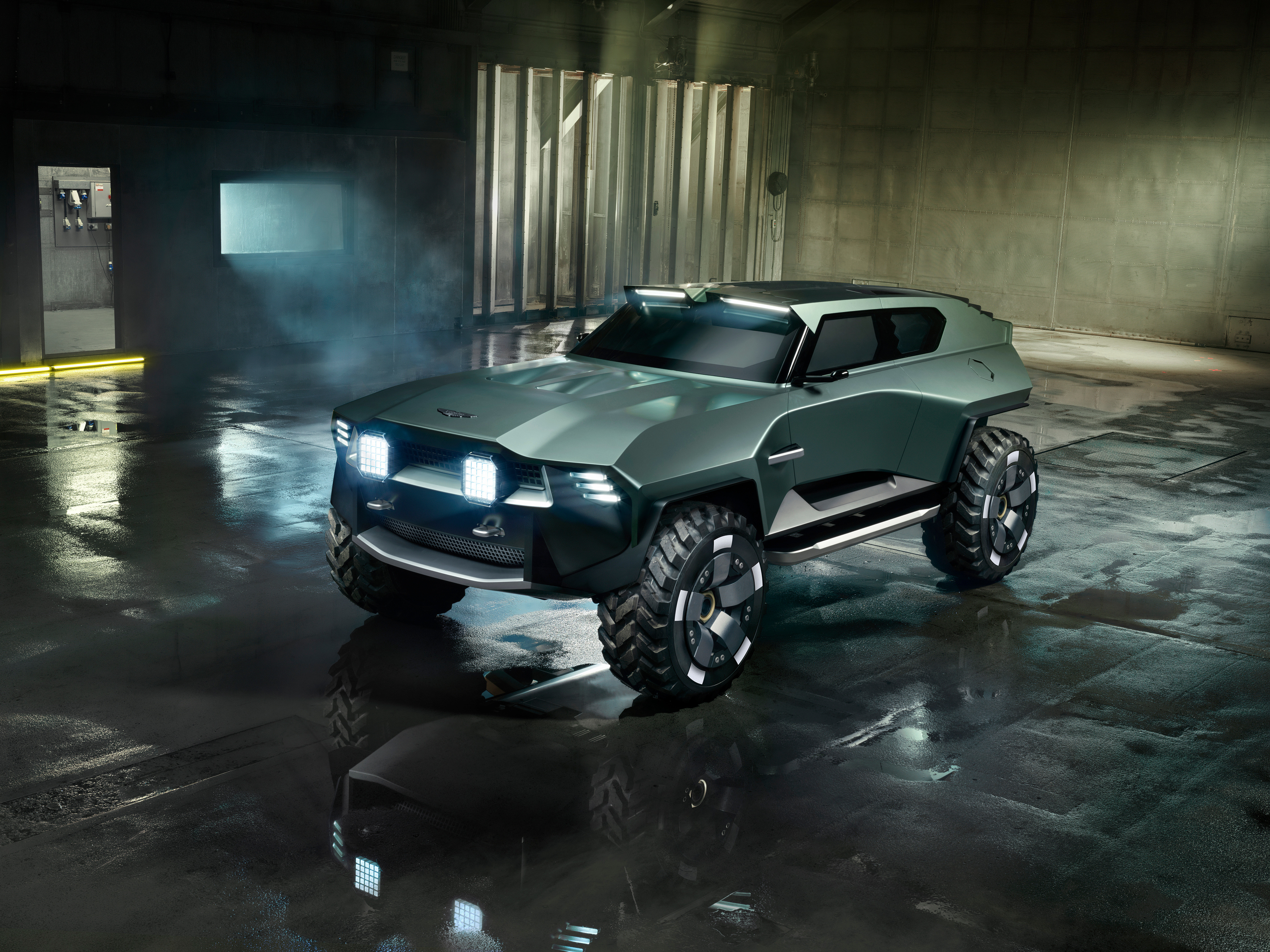 AstonMartinDreadnought阿斯顿马丁astonmartin