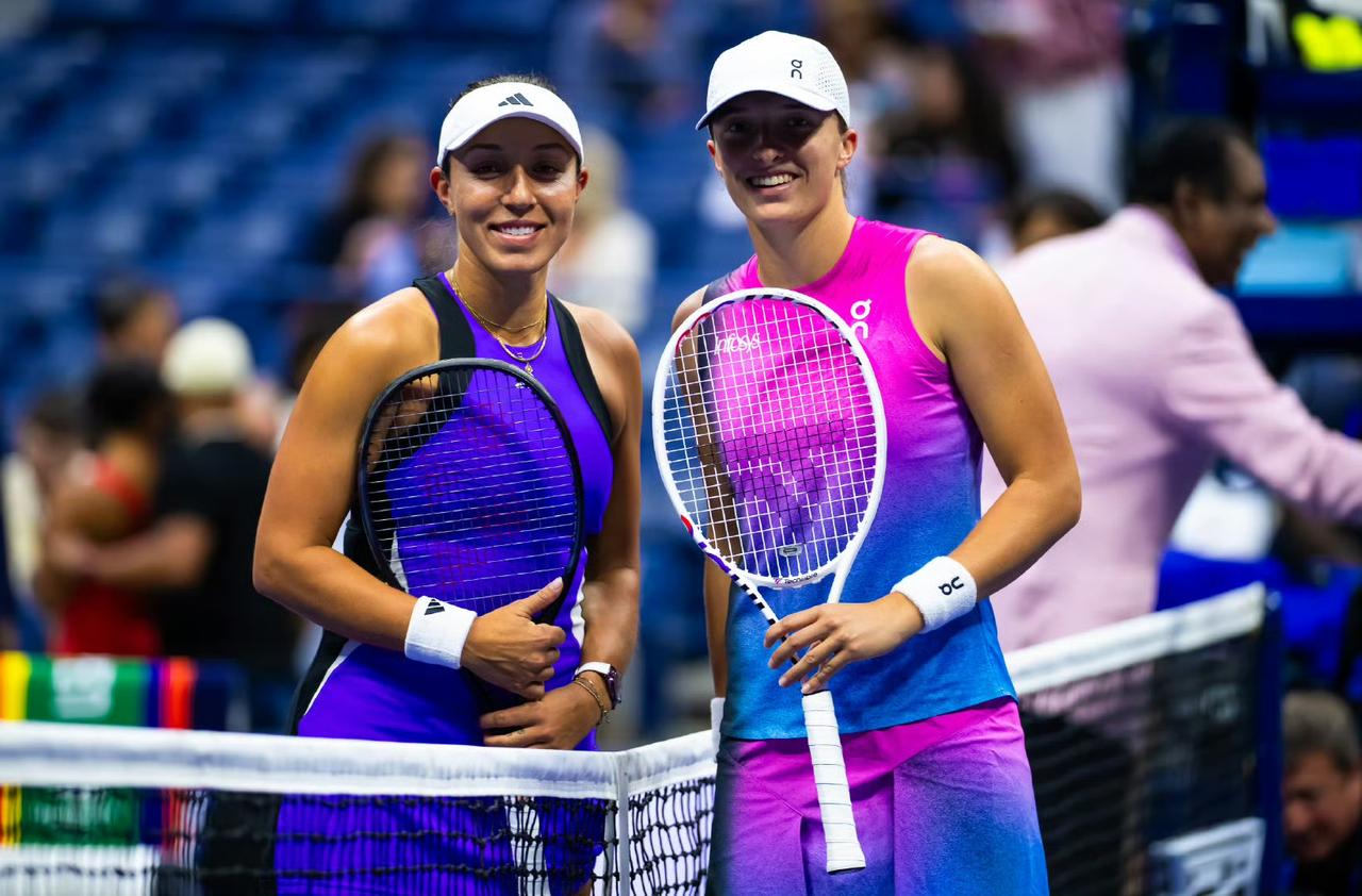 WTA1000罗马站今日赛程，王欣瑜女双赛场登场亮相！女单下半区1/4决赛挥