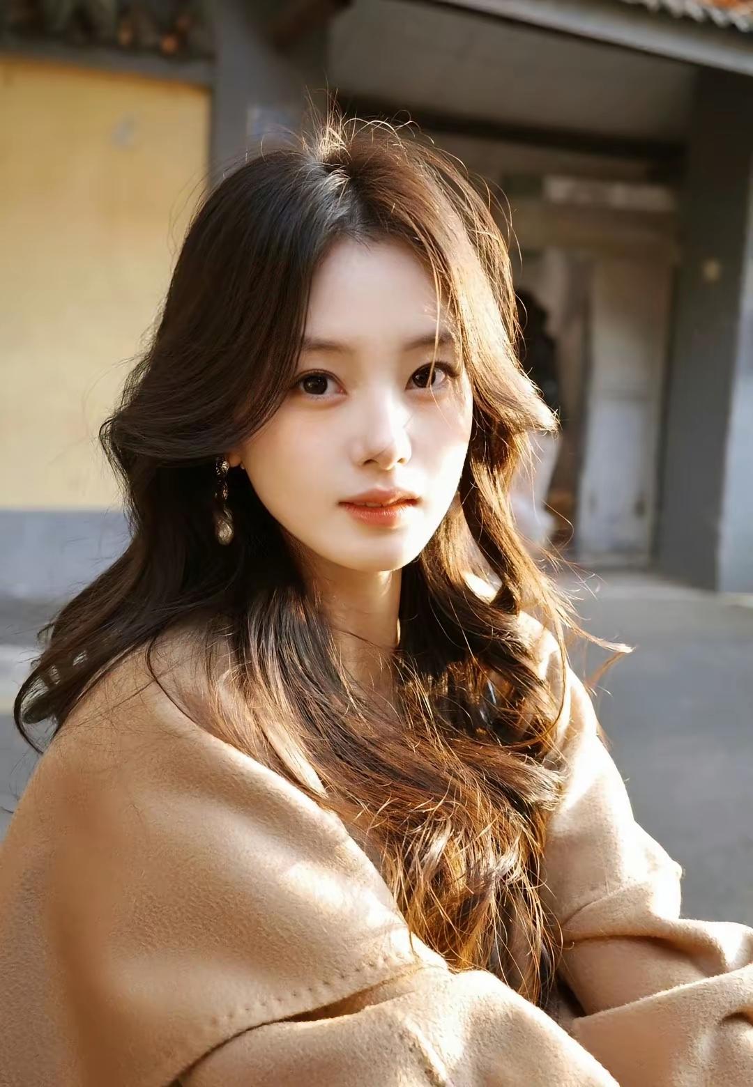 张爱玲说，一个知己就好像一面镜子，反映出我们天性中最优美的部份来。