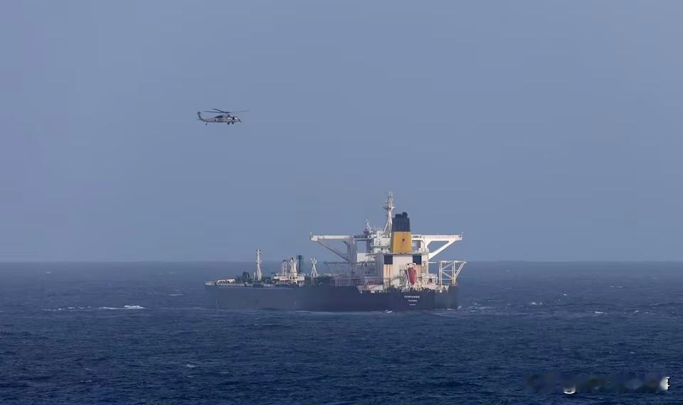 中俄联手施压48小时，特朗普认怂了！加勒比海封锁黄了！12月23日，中俄直接在