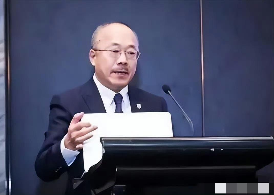 还是无法想象，这个汉奸是怎么潜伏的。