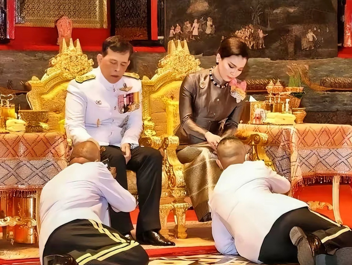 在泰国，每个人见到国王都会“半身不遂”。而在阿富汗，女人个个都是“蒙面大侠”。泰王把泰国当做自家的自