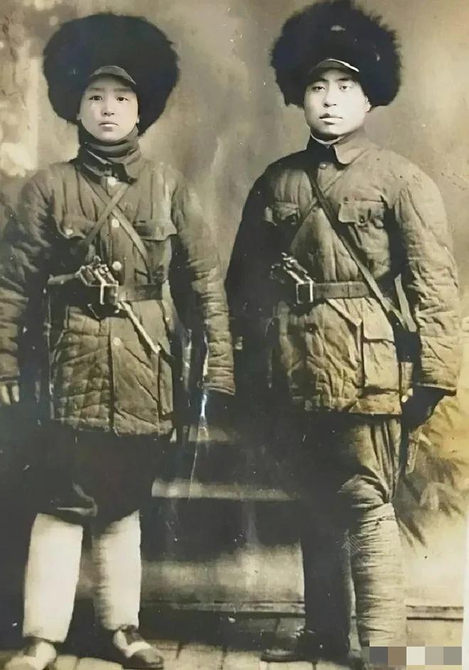 决战东北之武器来源考决战东北，东北解放，武器来源主要是五个部分：日军投降缴获