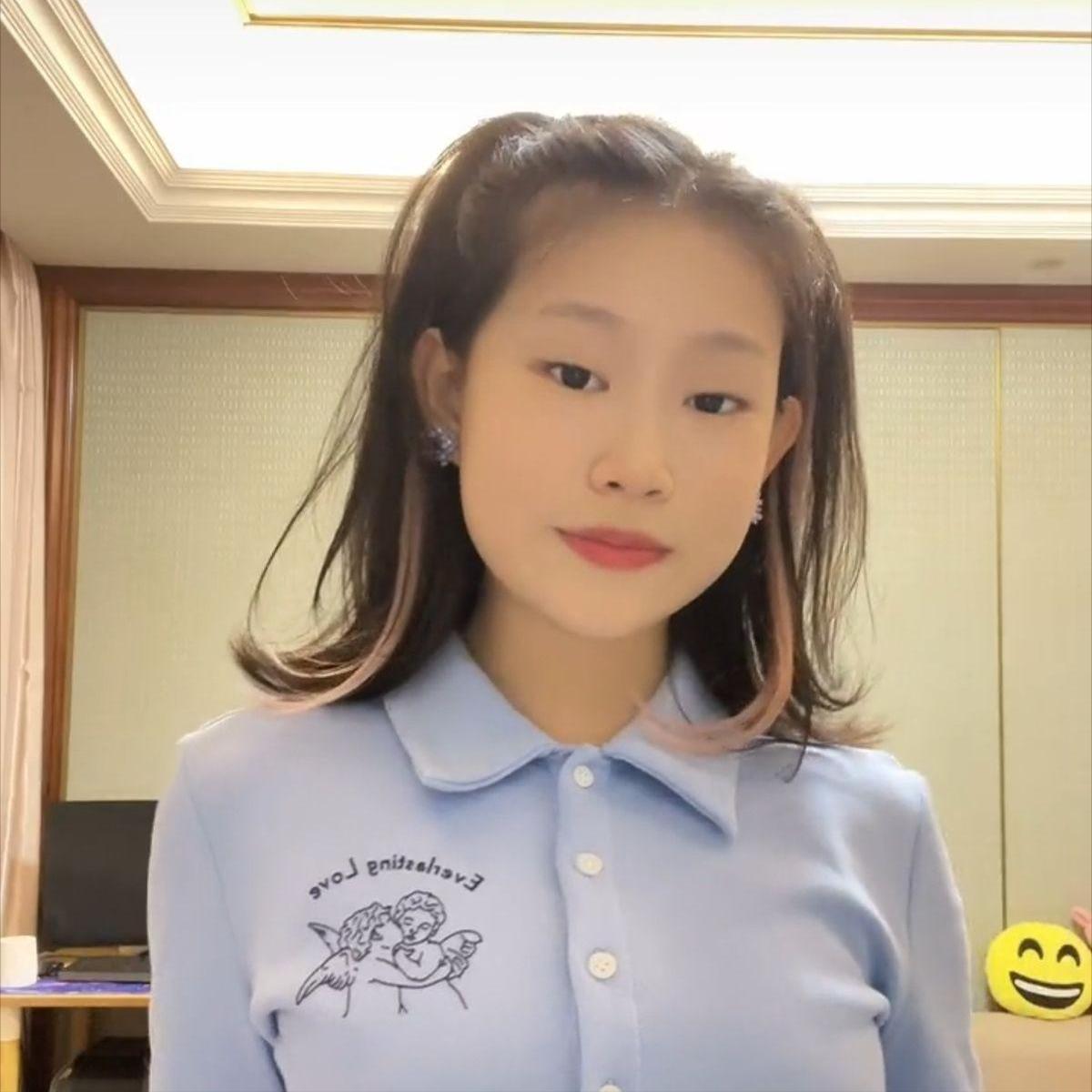 小沈阳女儿沈佳润在韩国出道这事，最近可真成了娱乐圈的热门话题。说实在的，这姑